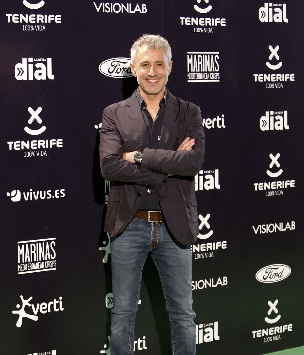 Sergio Dalma, se sumó al vaquero y negro