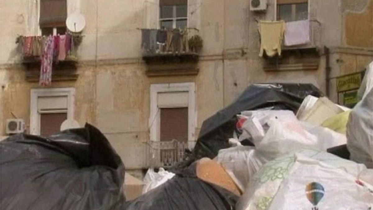 Protestas por las basuras en Italia
