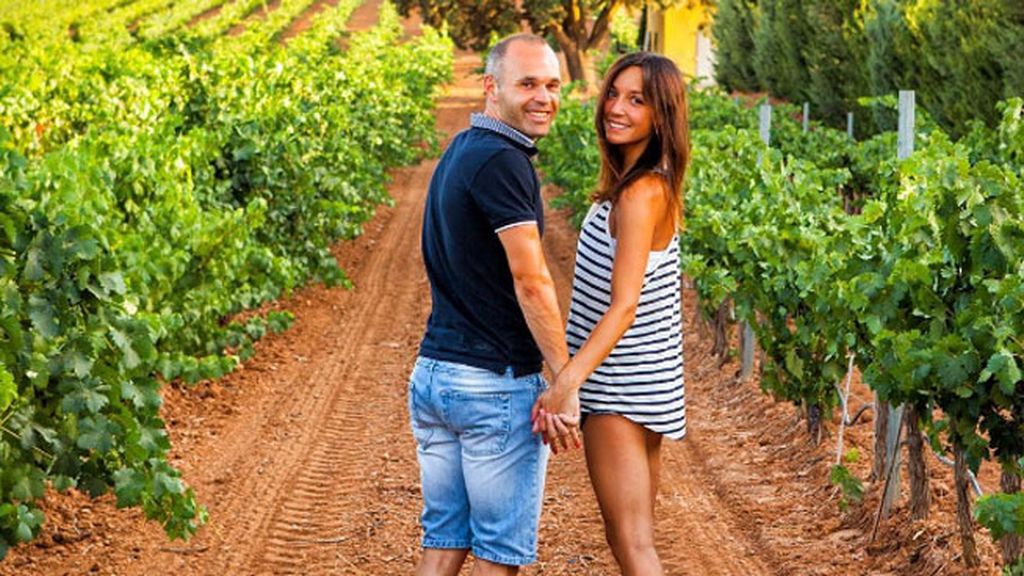 Anna Ortiz y Andrés también han disfrutado de las vacaciones en un viñedo