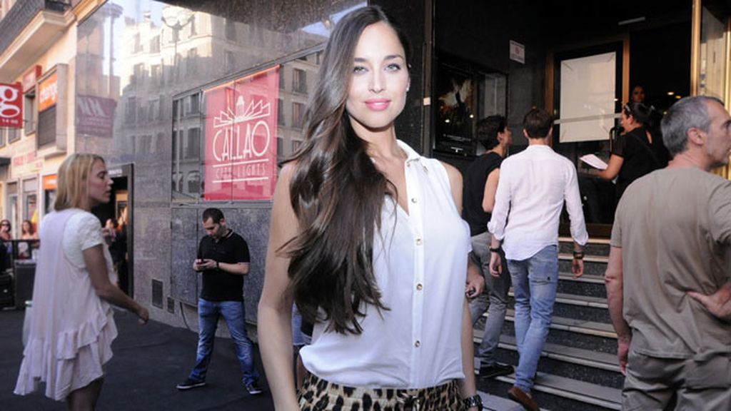 La ex Miss España Loren Van Heerde aportó glamour a la alfombra