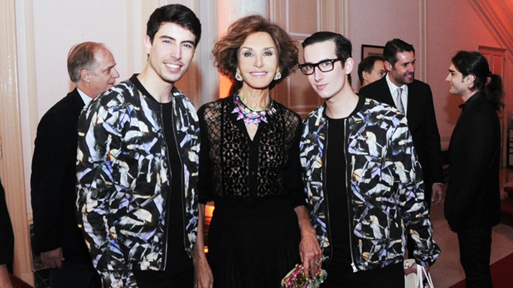 Un honor posar con la gran Naty Abascal