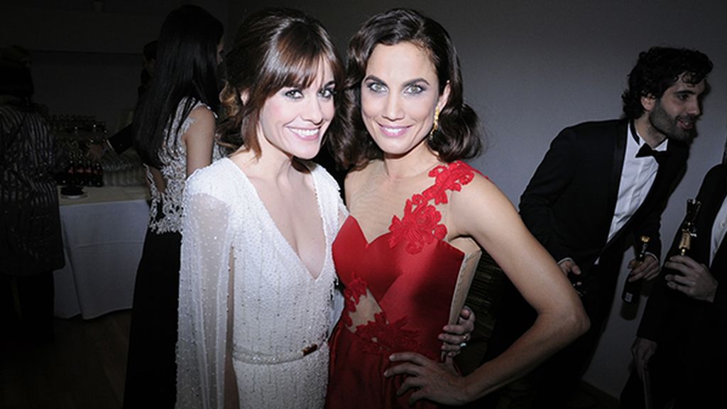 Alexandra Jiménez junto a Toni Acosta en la gran fiesta del cine español