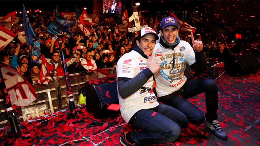 Cervera se rinde a los campeones del mundo