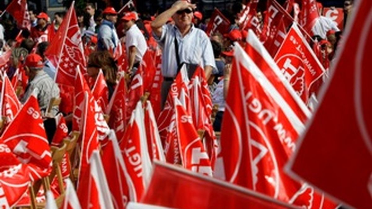 Los sindicatos se movilizan en toda España para protestar por la nueva Ley de Cajas de Ahorro