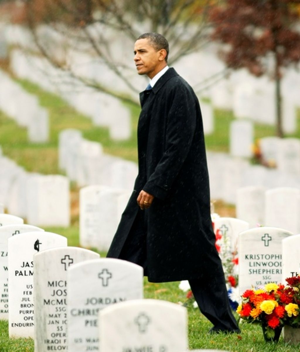 Barack Obama conmemorando el Día de los Veteranos de guerra Barack Obama conmemorando el Día de los Veteranos de guerra