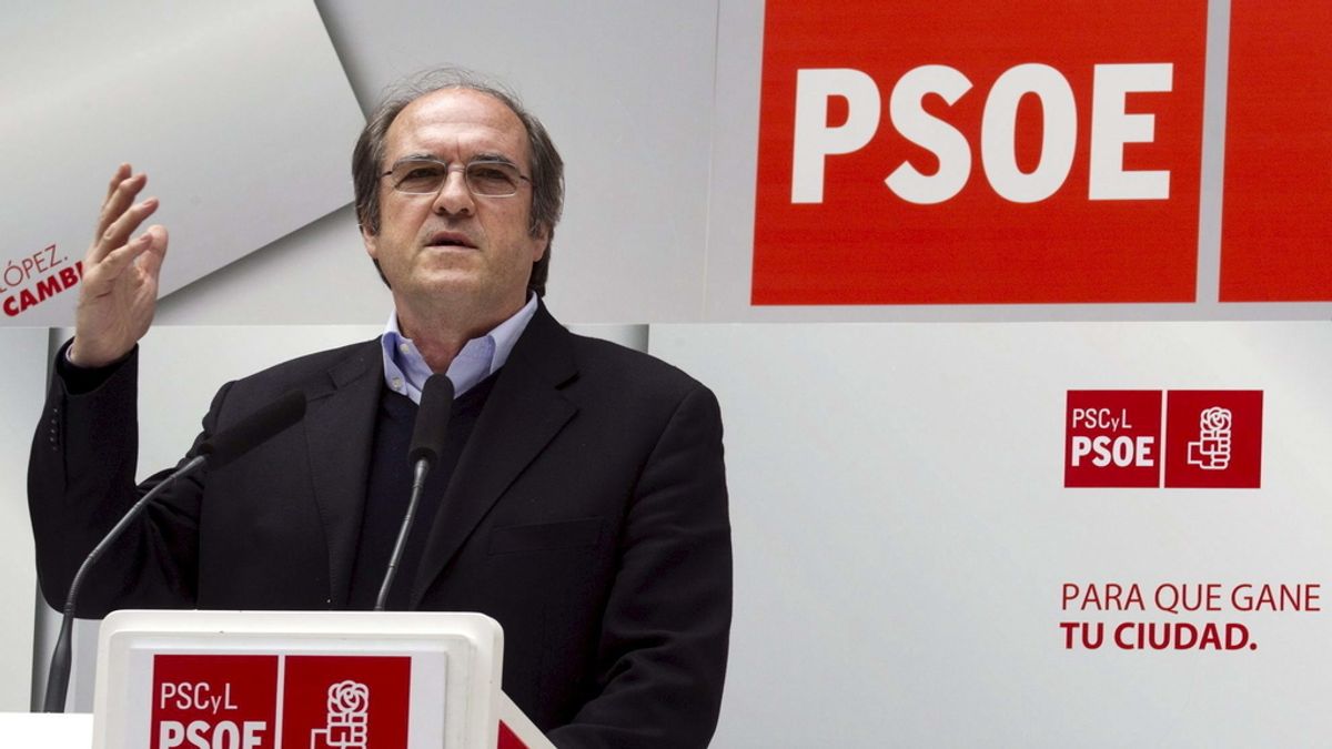 Ángel Gabilondo en la sede dl PSOE en Ferraz