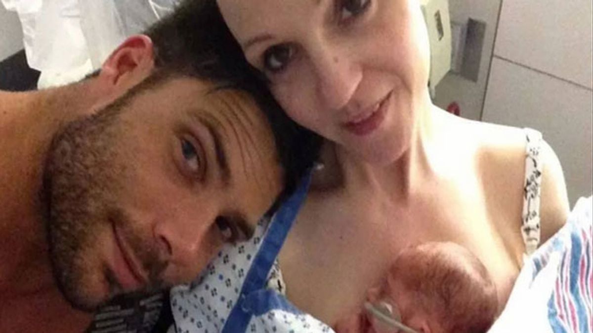Una pareja británica endeudada con más de 160.000 euros tras dar a luz en EEUU