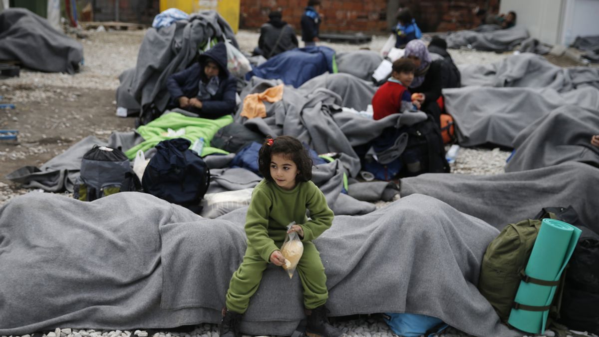 El frío no frena la llegada de refugiados a Europa