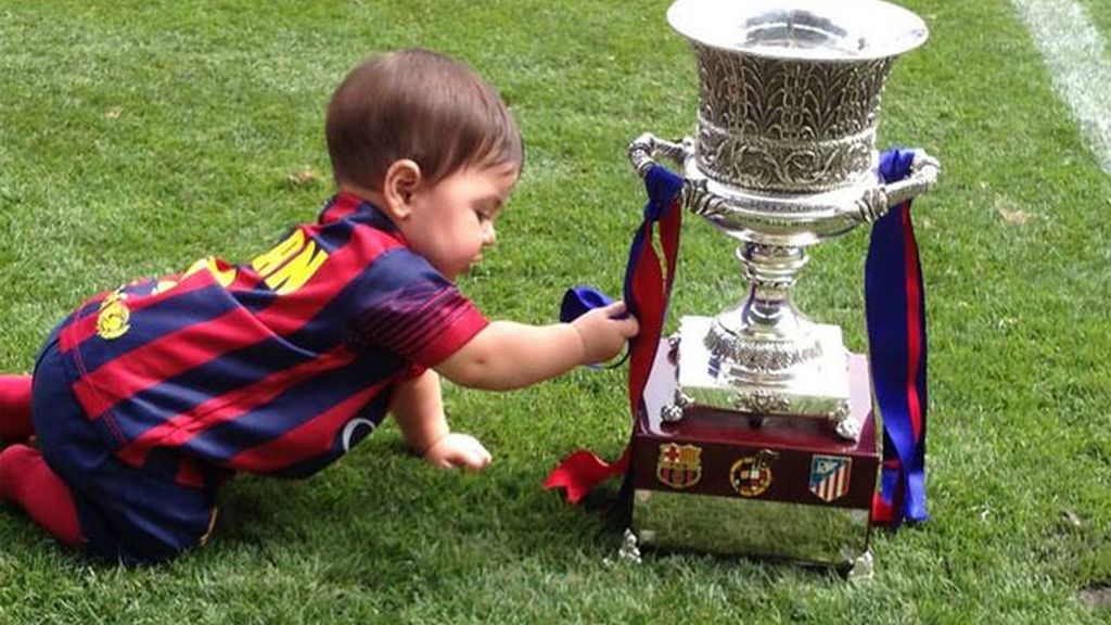 Milan, como un culé, disfrutando con la Supercopa