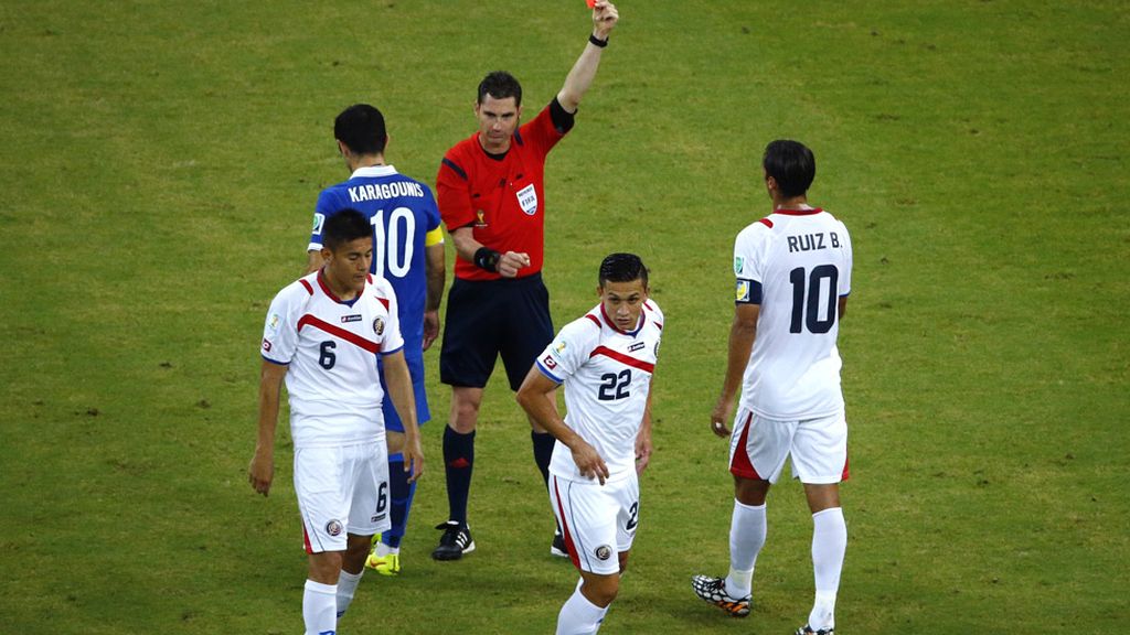 Costa Rica vence en los penaltis y se mete en cuartos