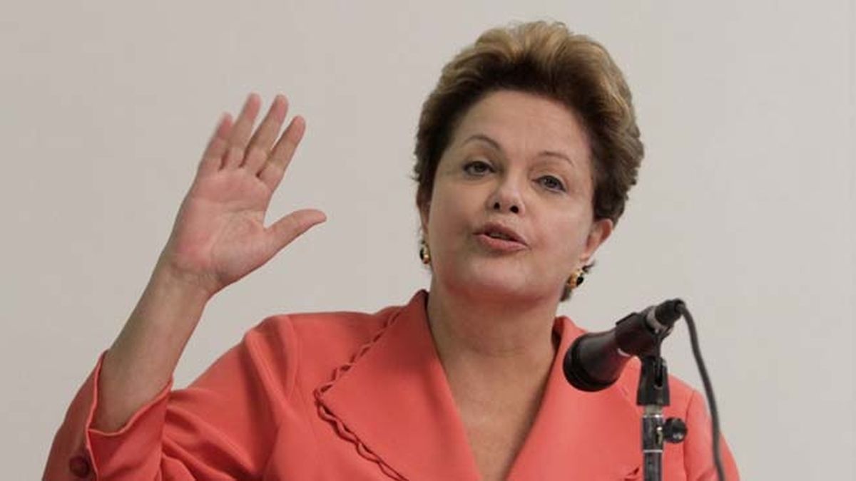 Roussef quiere un referéndum para consultar a los ciudadanos brasileños
