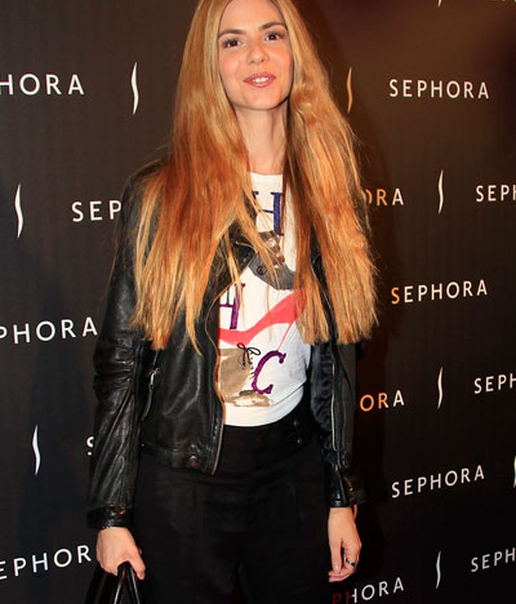 Amaia Salamanca vuelve de visita a España