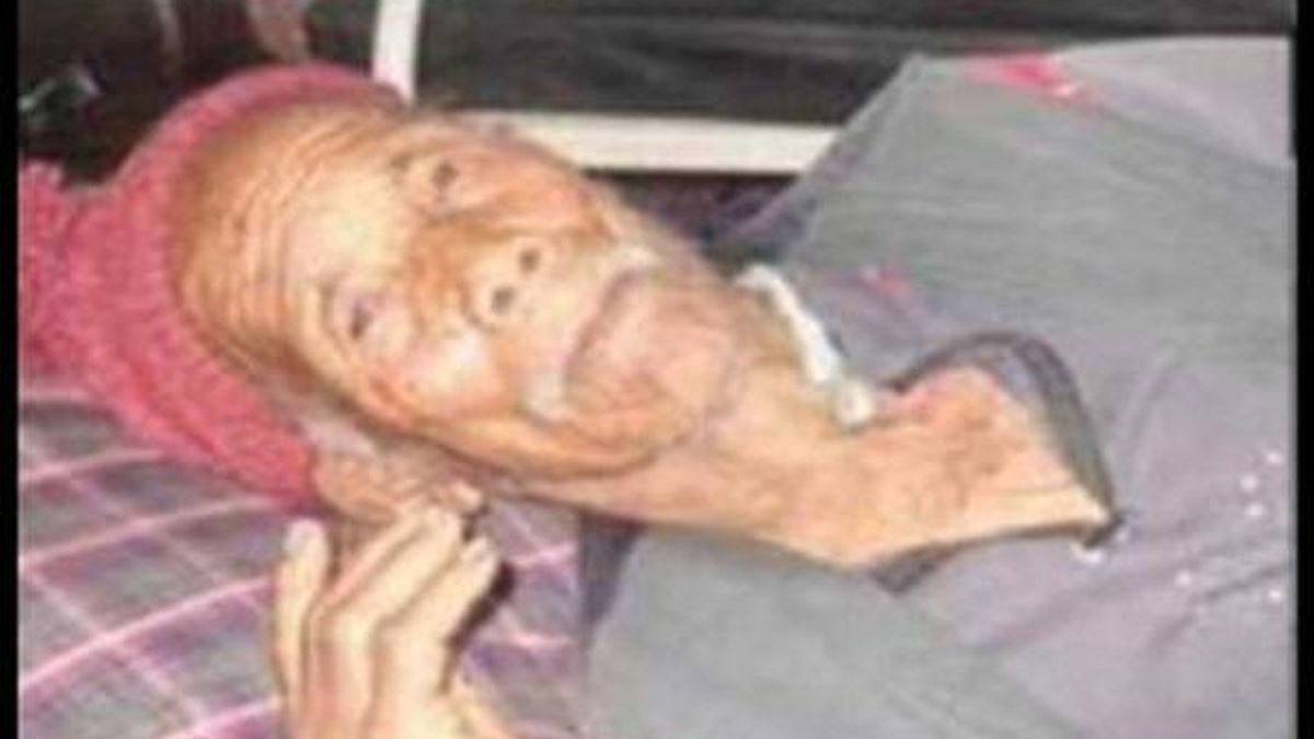 Rescatado con vida un hombre de 105 años una semana después del terremoto de Nepal