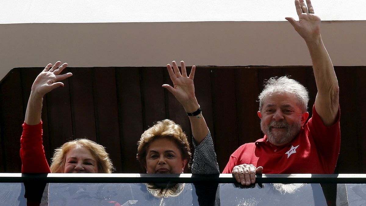 Dilma Rousseff visita a Lula como gesto de apoyo tras su interrogatorio
