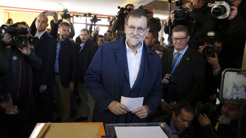 Mariano Rajoy vota en Aravaca