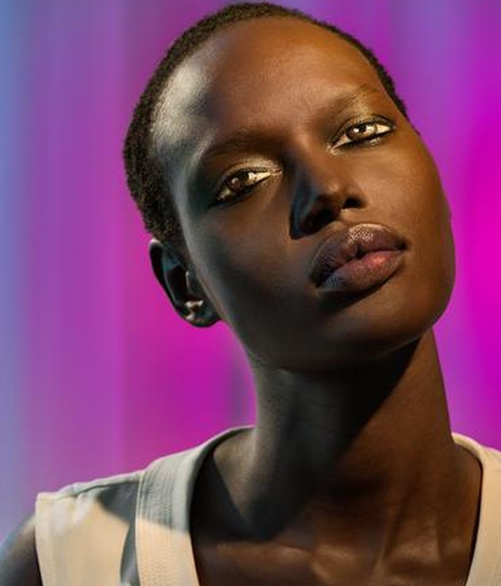 ¿Mujeres o muñecas?