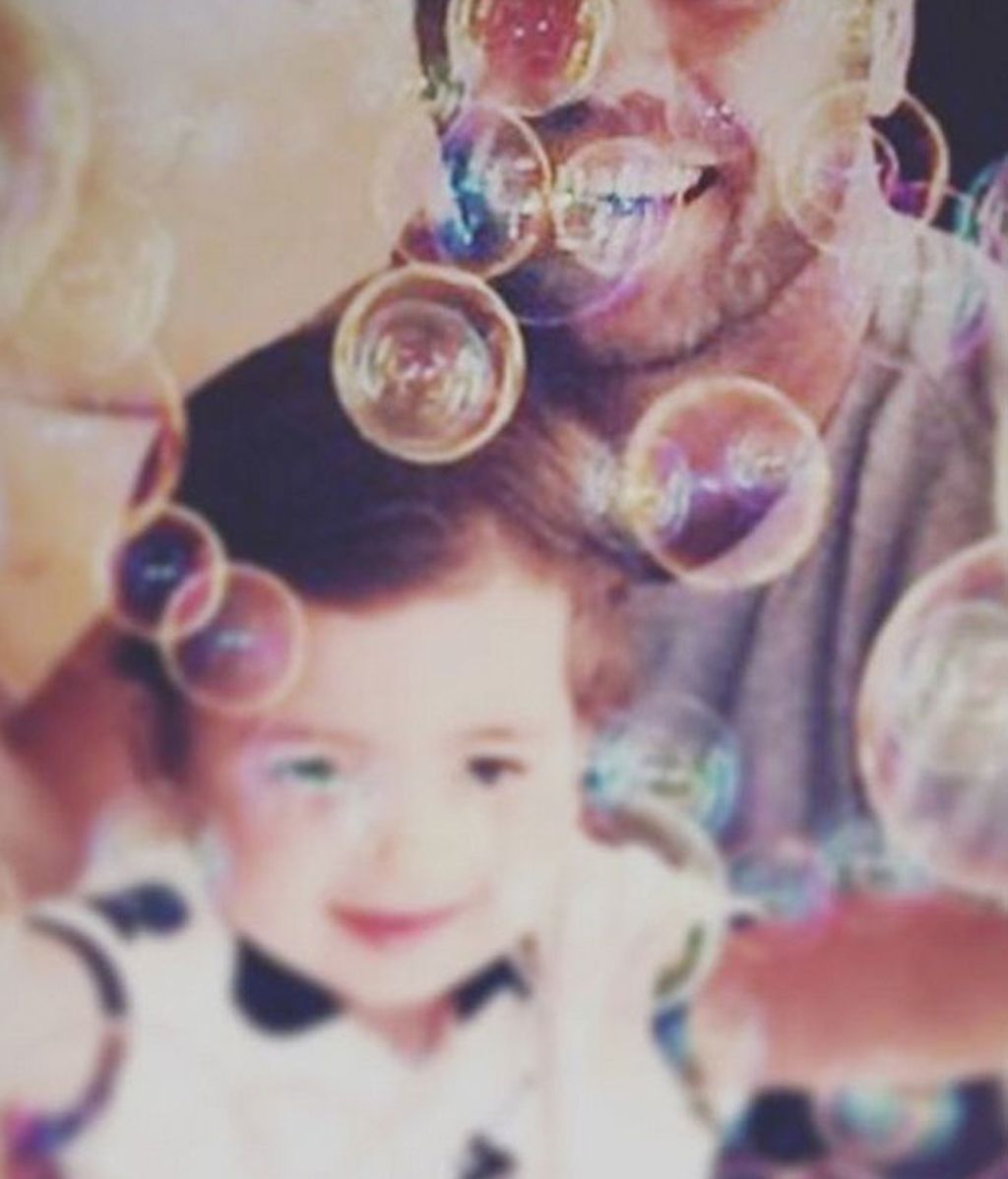 Alba Carrillo ha felicitado el día a Fonsi Nieto