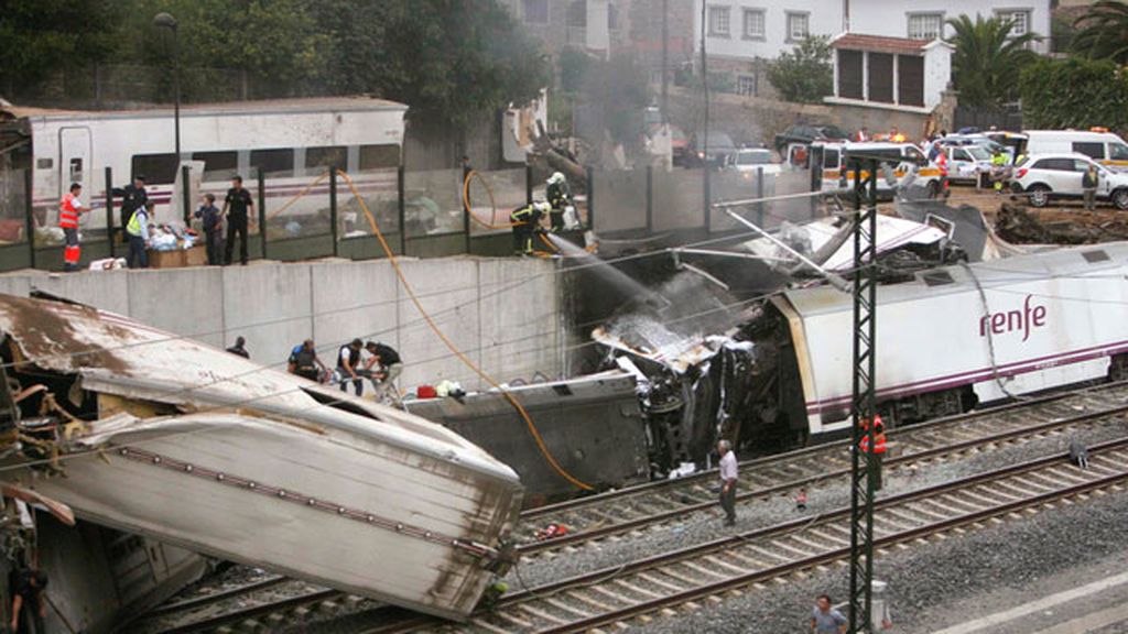 Descarrilamiento mortal de un tren en Santiago de Compostela