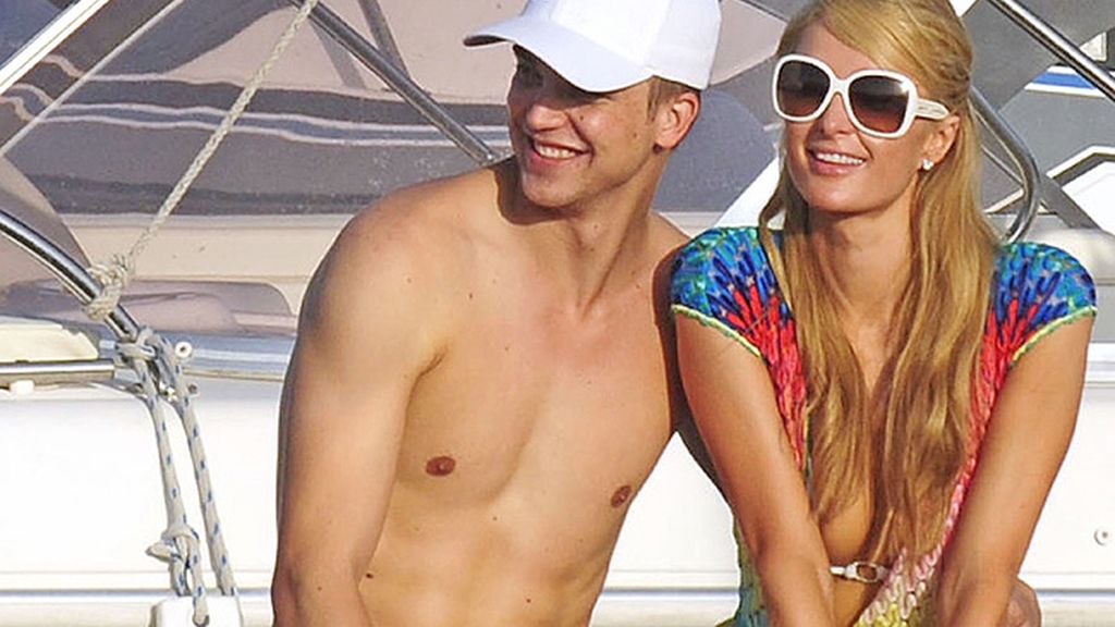 La diva es la anfitriona de fiesta 'Foam&Diamonds'