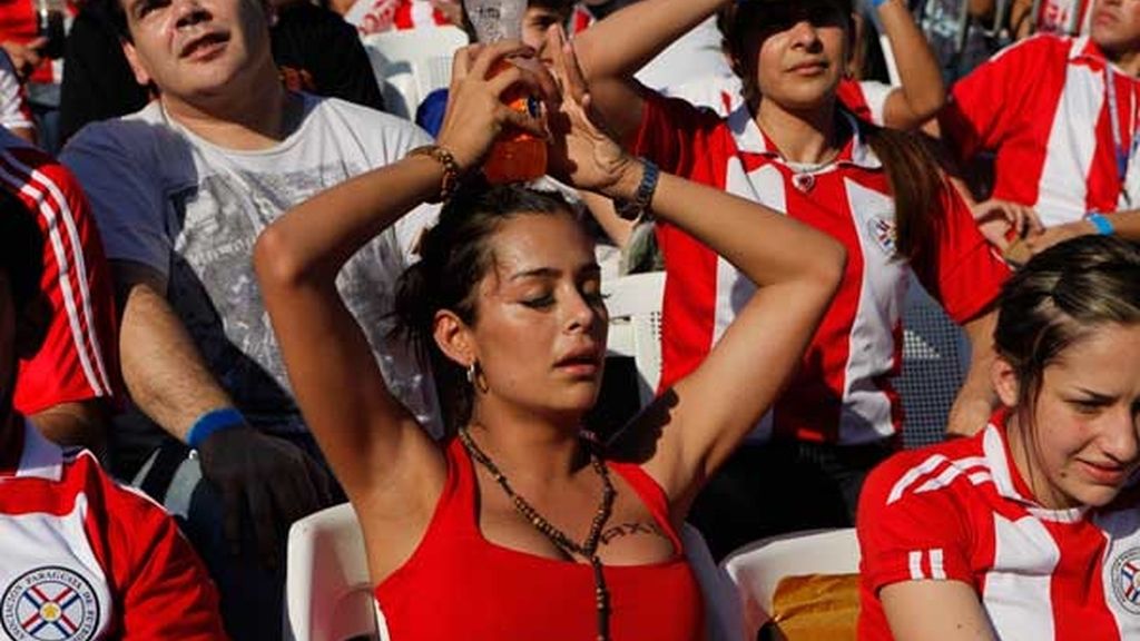 Larissa Riquelme, fantasía Paraguaya