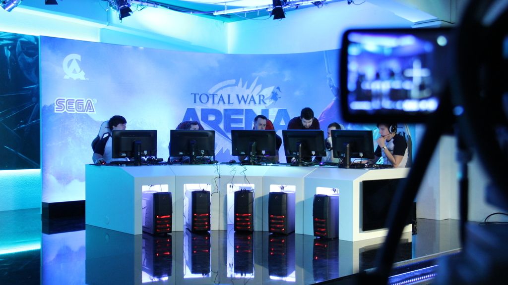 La presentación mundial del videojuego Total War Arena en Colonia, en imágenes