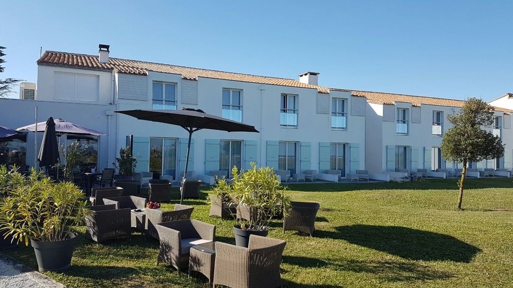 Mucho relax, muchos caracoles y algunas cervezas (españolas, eso sí)