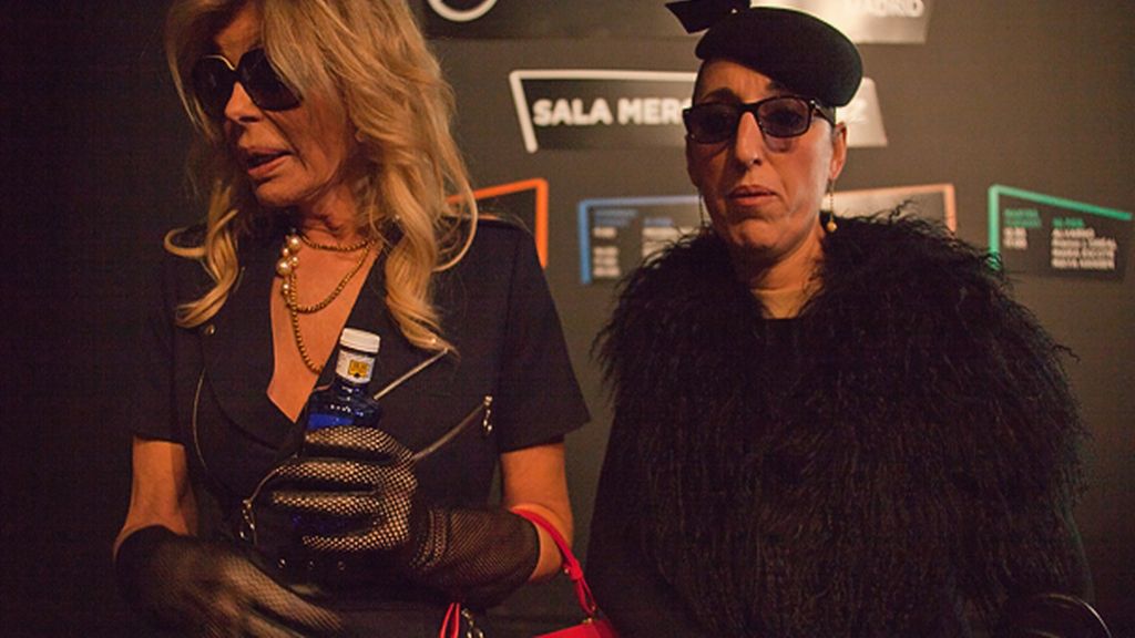 Asistentes desfile Davidelfin