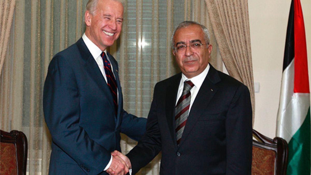 Biden y el ministro palestino Fayyad