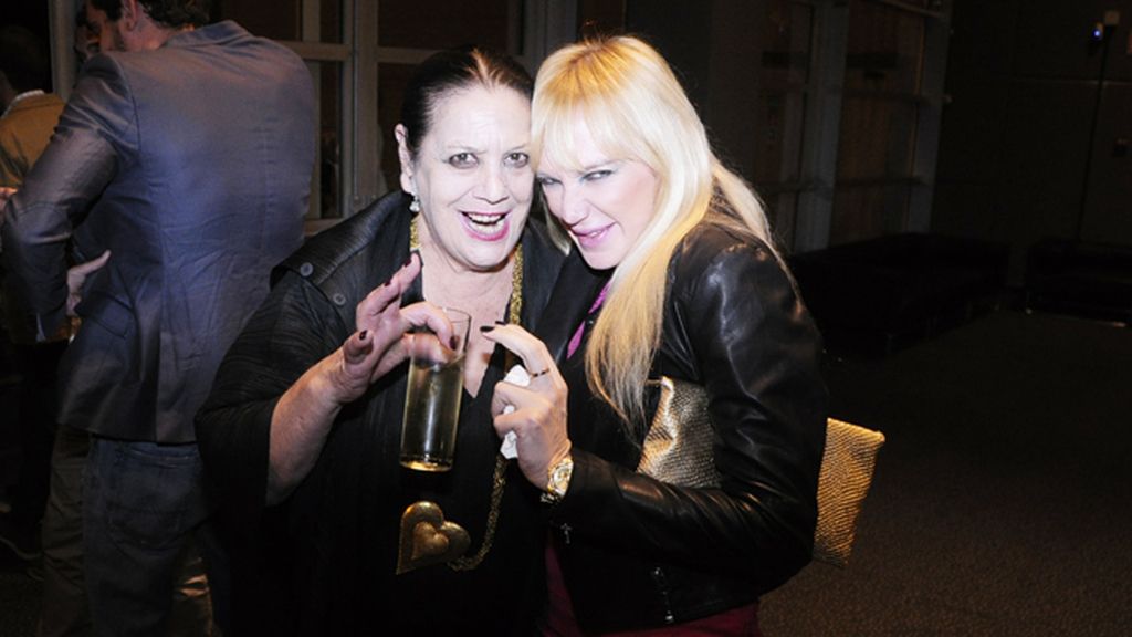 Dos brujas adorables: Terele Pávez y Topacio Fresh