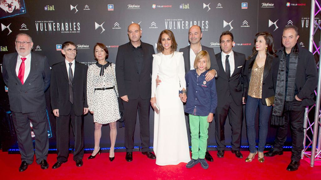 El reparto de 'Vulnerables', de punta en blanco