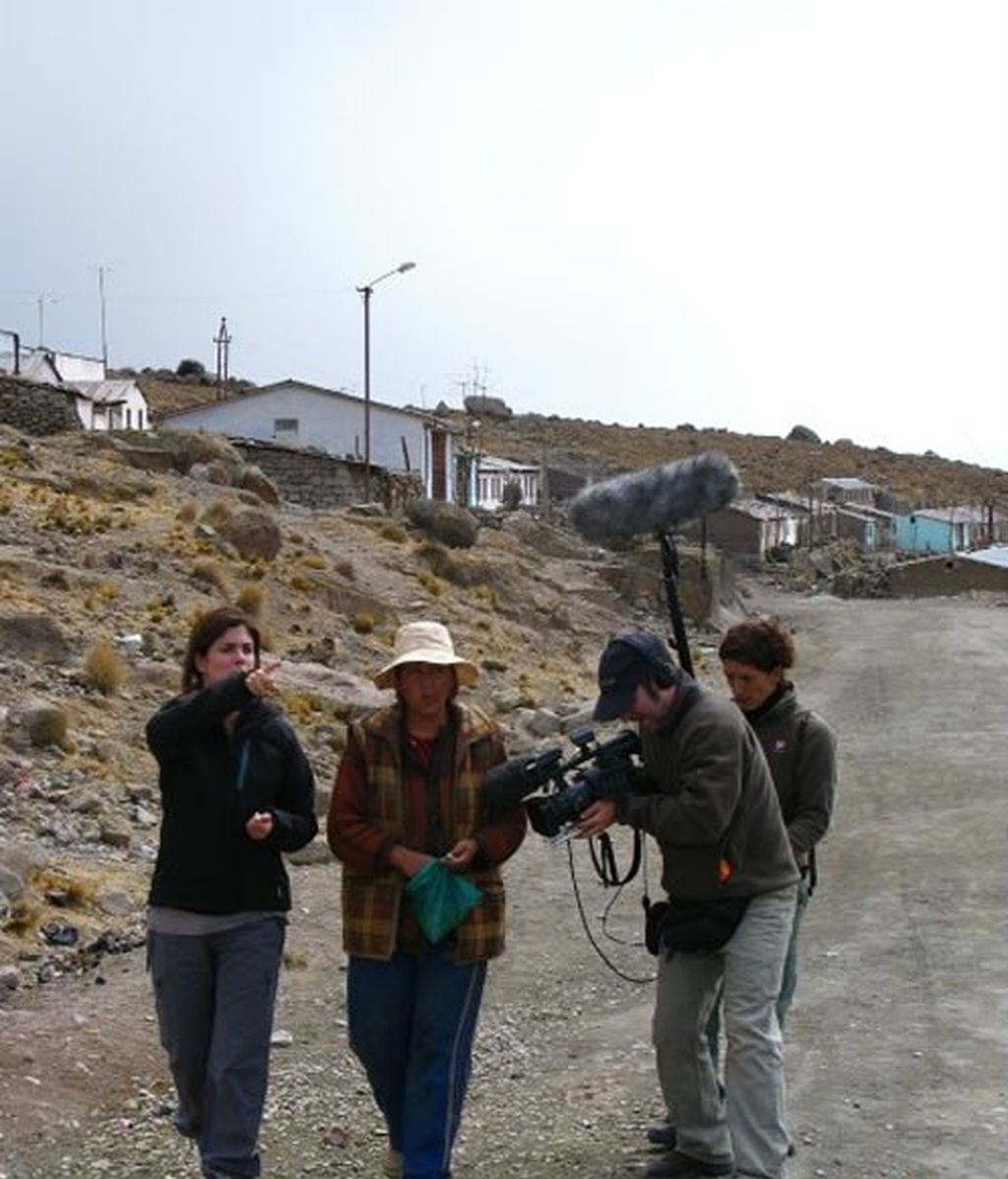 El equipo se prepara para entrar en la mina