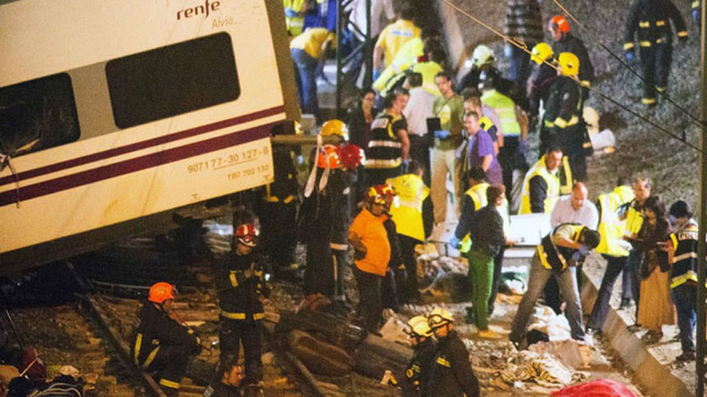 Descarrilamiento mortal de un tren en Santiago de Compostela