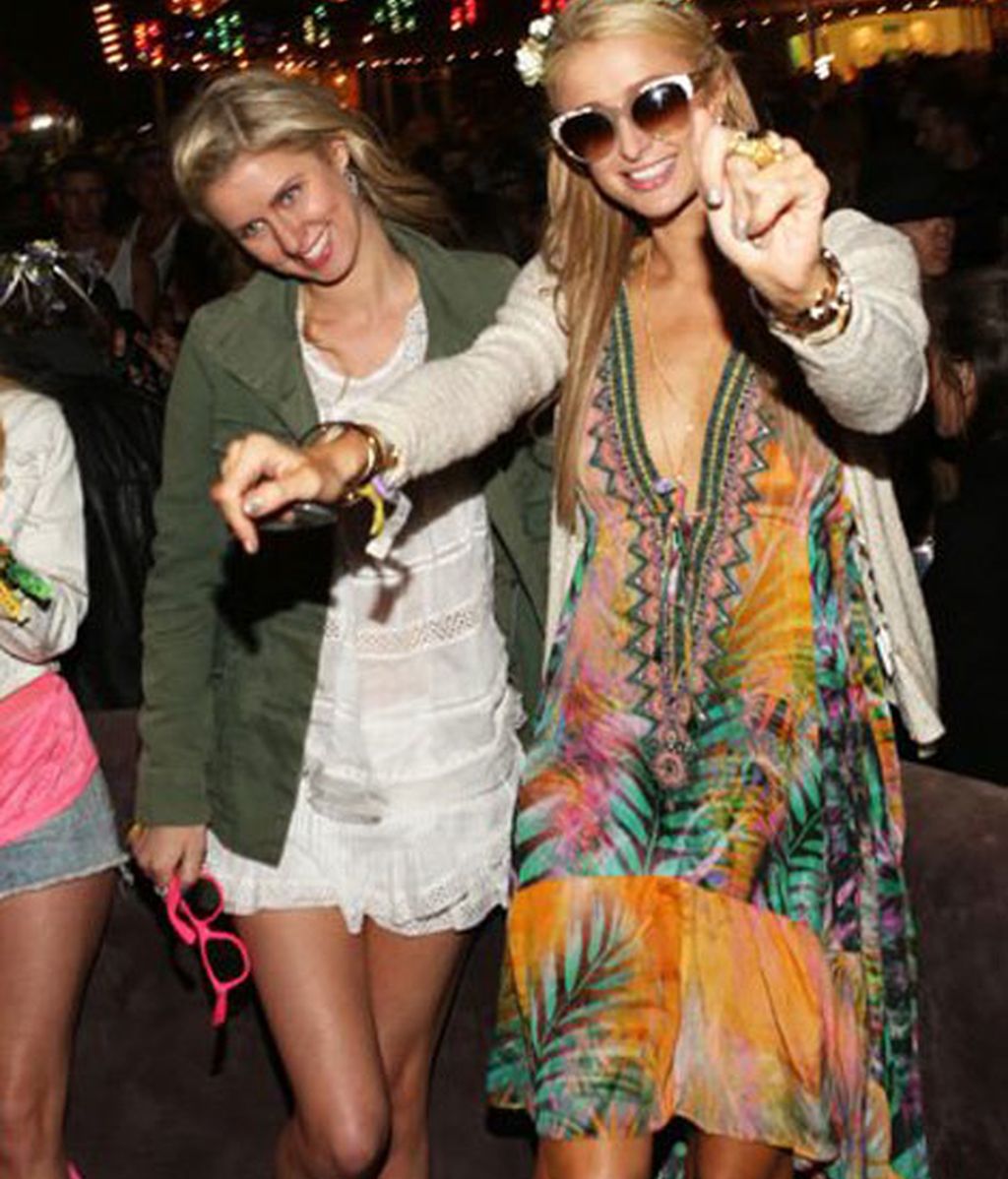 Paris y Nicky Hilton en el segundo día de Coachella