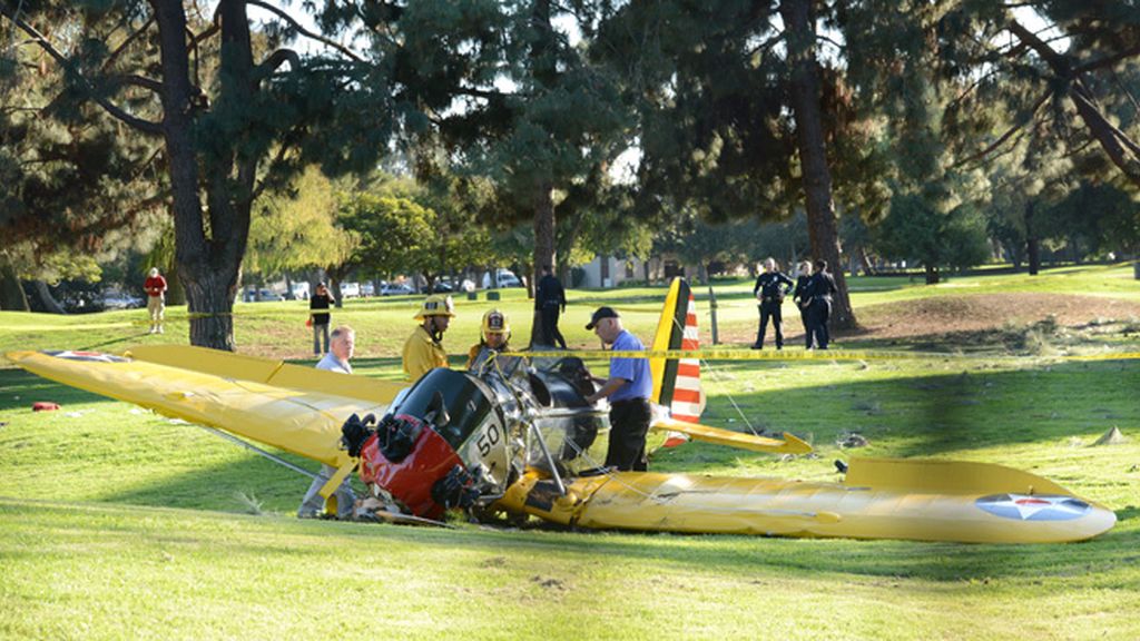 El actor sufre un accidente con una de sus avionetas