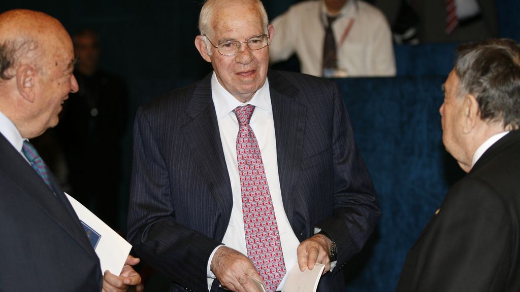 Fallece el exentrenador de fútbol Luis Aragonés