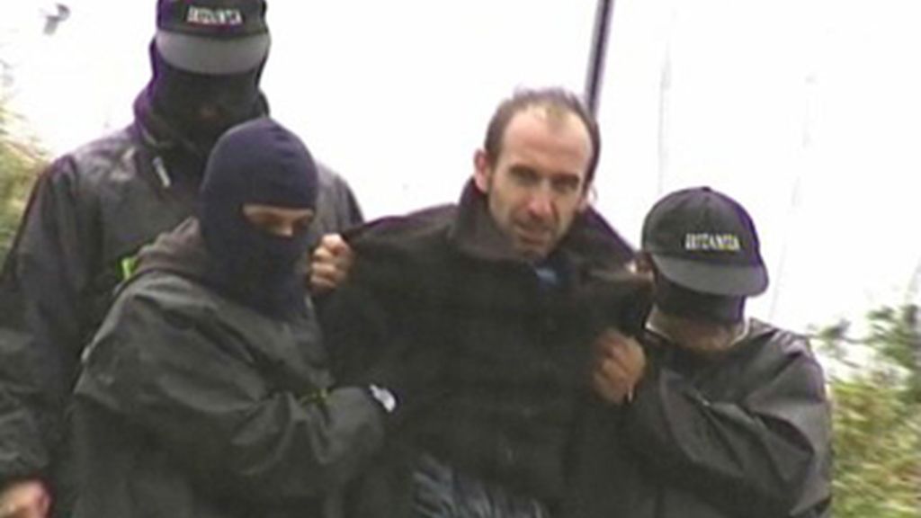 Detenidos dos presuntos etarras relacionados con el 'comando' desarticulado la semana pasada