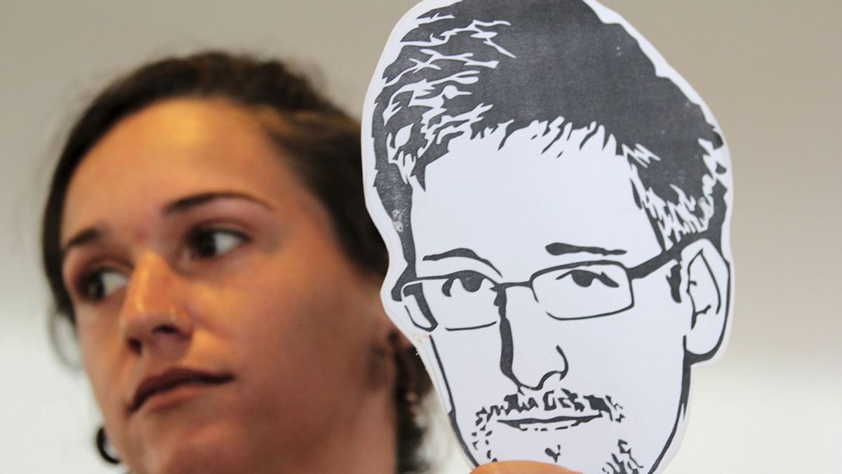 Snowden desafía de nuevo el espionaje estadounidense