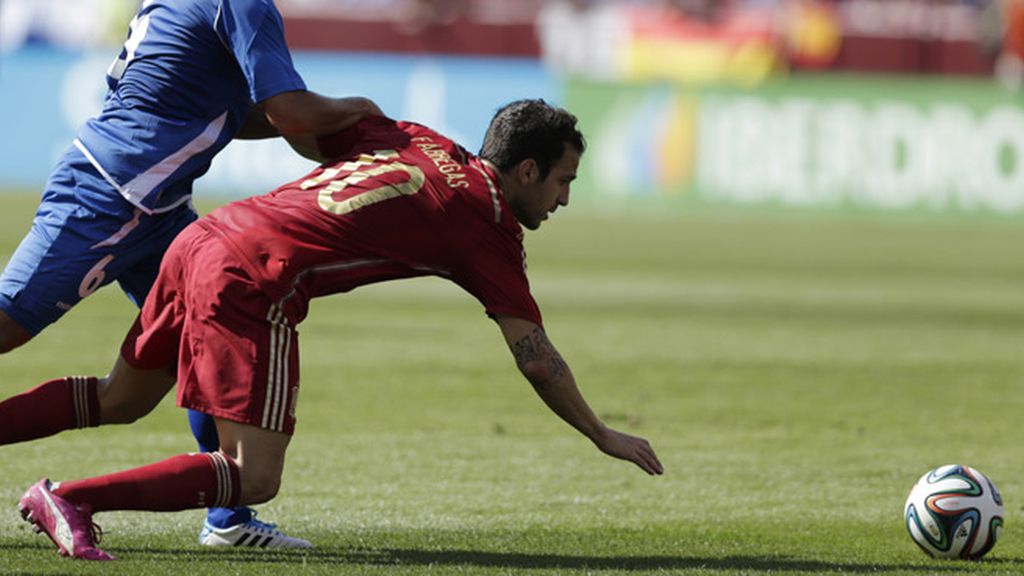 Cesc falló un penalti y no tuvo su mejor día