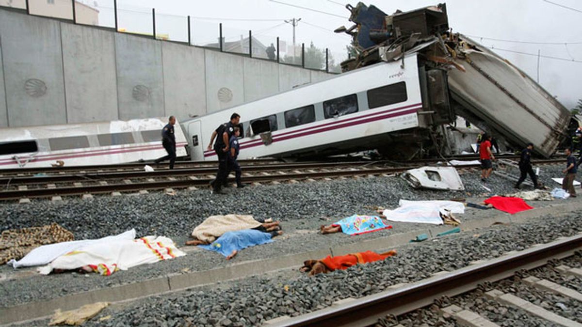 Descarrilamiento mortal de un tren en Santiago de Compostela