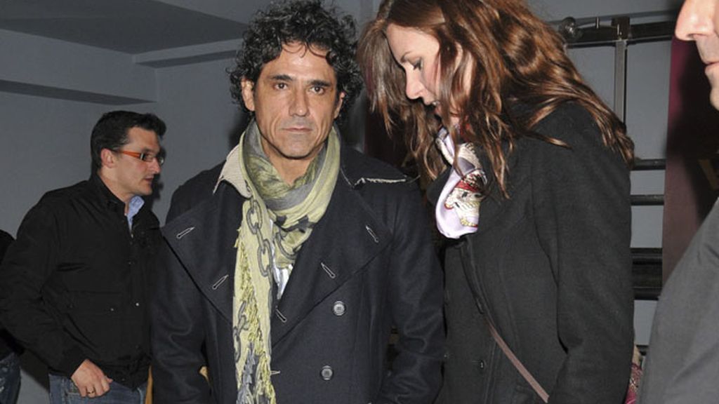 Miguel Bosé llena su concierto de famosos