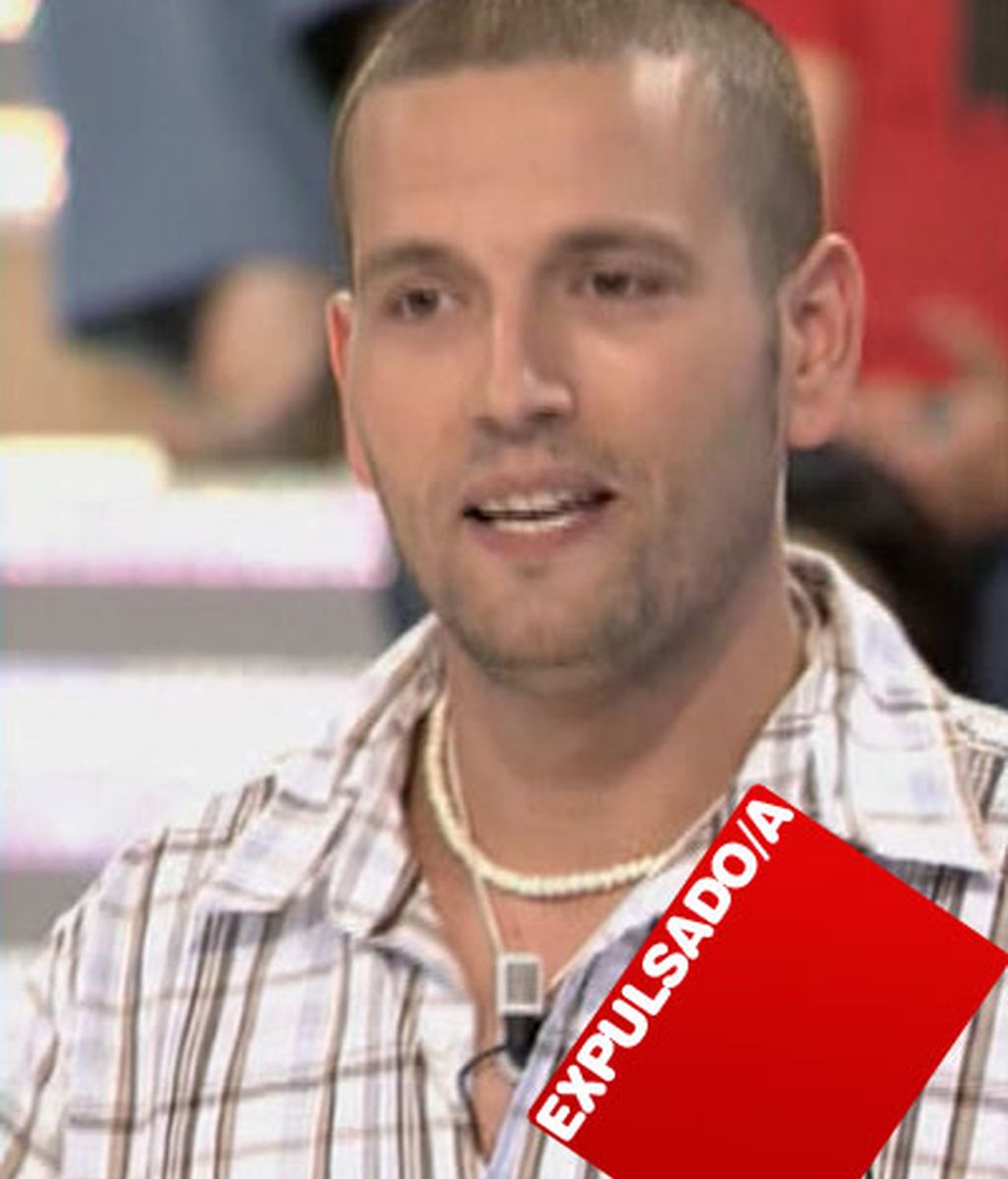 Los pretendientes de Marisa