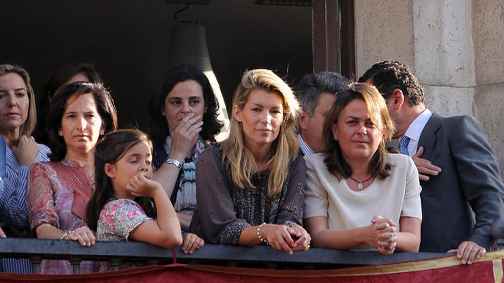 Los famosos se van de procesión