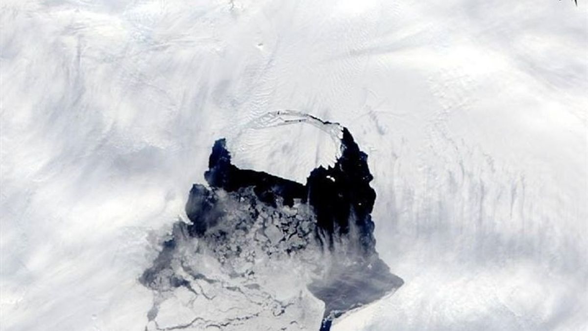 Un nuevo iceberg del tamaño de Singapur se separa de la Antártida