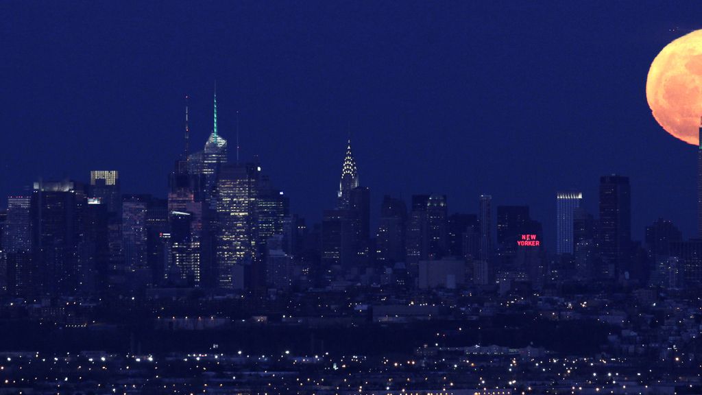 La 'superluna' se come la Tierra
