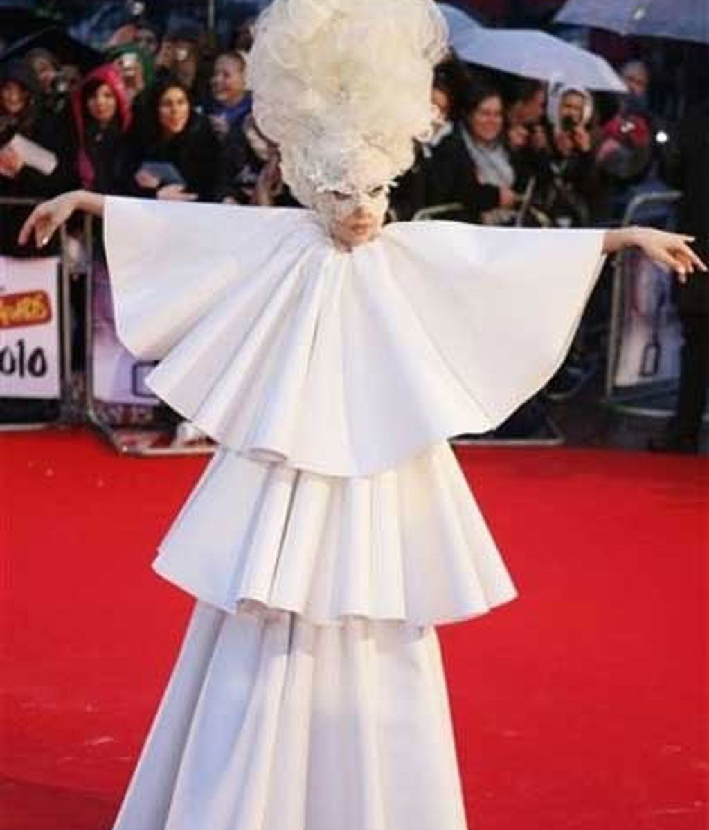 Los 'looks' estrafalarios de Lady Gaga