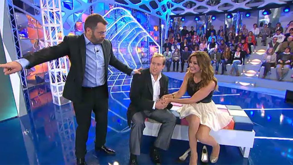 La cantante le ha dedicado a Jesús el tema 'Vendré por ti'