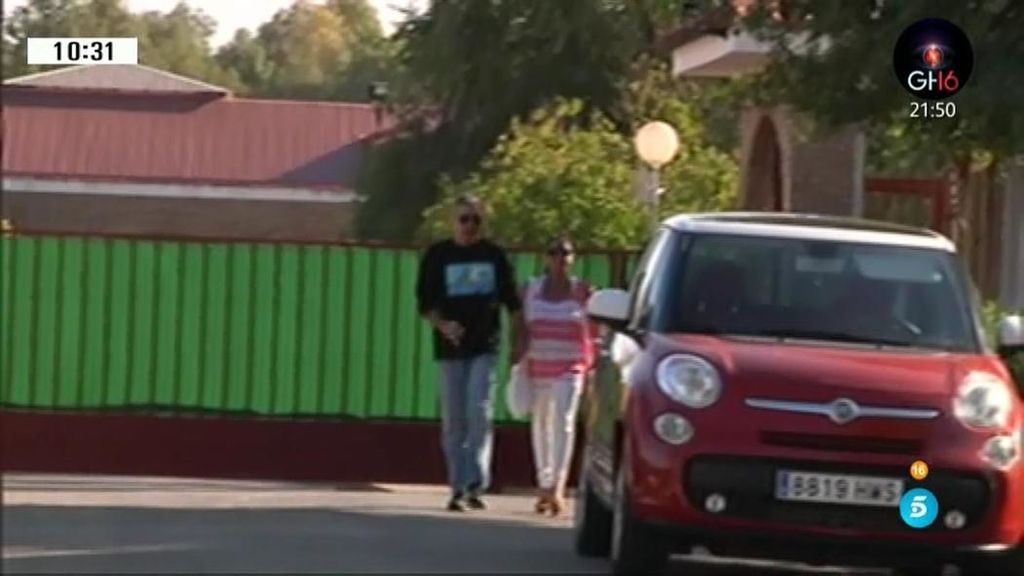 La cantante se mostró más seria que en las anteriores ocasiones