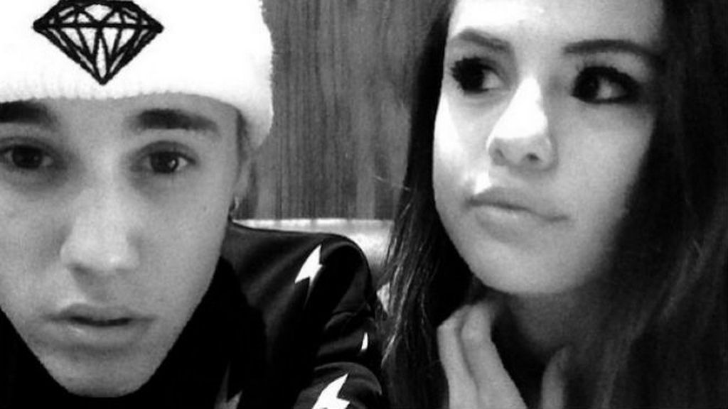 ¿Están juntos o no? Bieber y Selena han jugado al despiste en sus redes sociales
