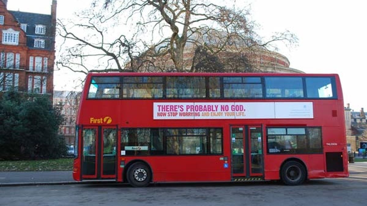 Imagen de la misma campaña realizada hace unos meses en Londres. Foto: Atheistbus.org.uk