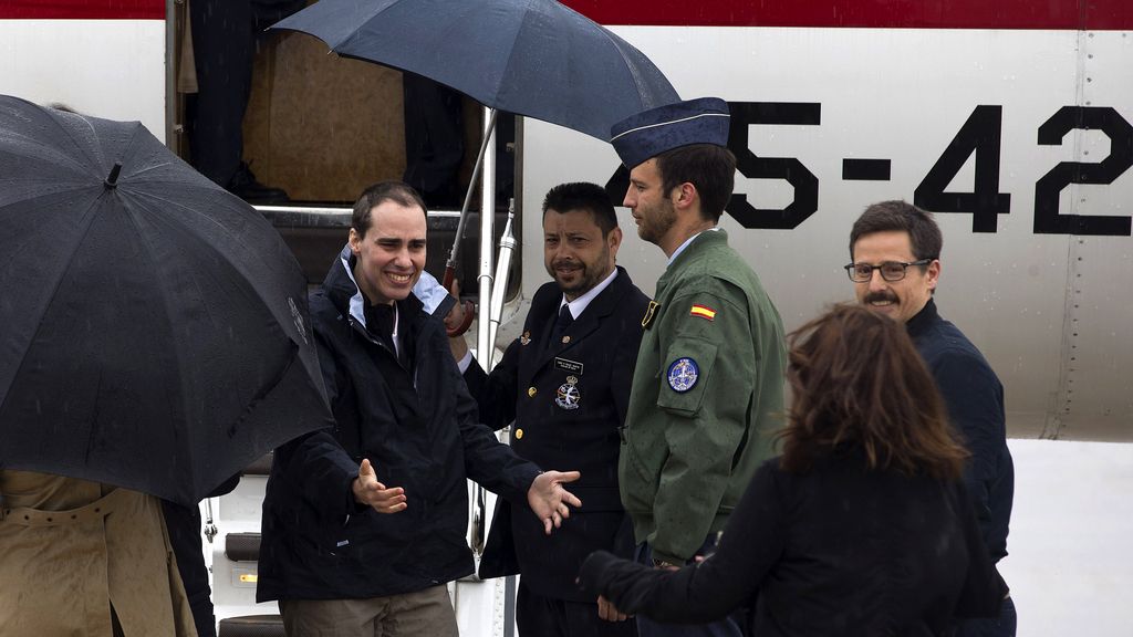 Llegan los periodistas secuestrados en Siria a la base aérea de Torrejón de Ardoz